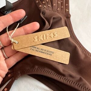 Skims bikini bottoms